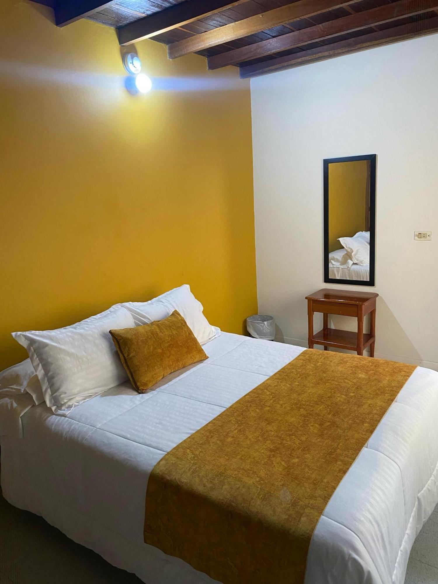 Hotel Dorado ハルディン エクステリア 写真