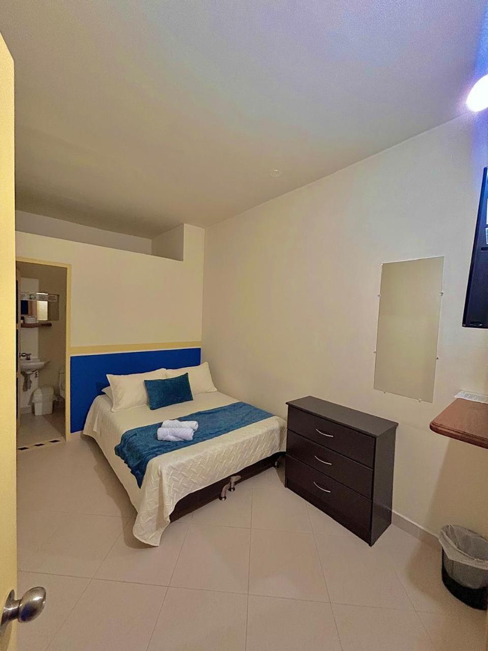 Hotel Dorado ハルディン エクステリア 写真